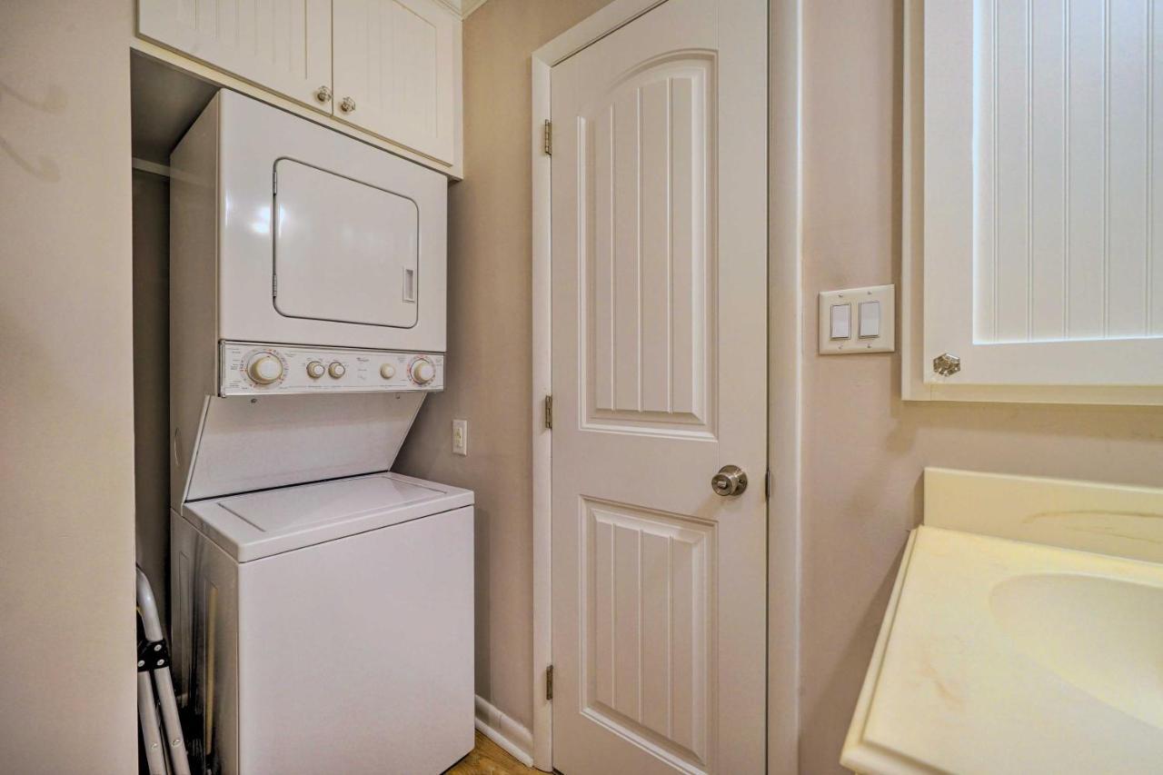 Beachfront Condo With Unobstructed Ocean Views! Oak Island Exteriör bild